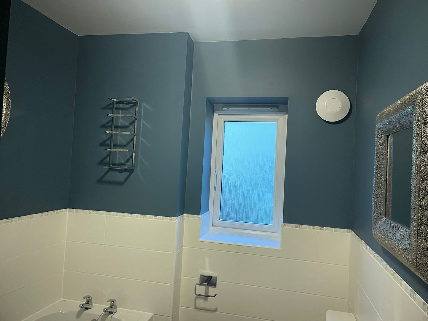 A Woman's Touch Lady Painter & Decorator — Photos 5